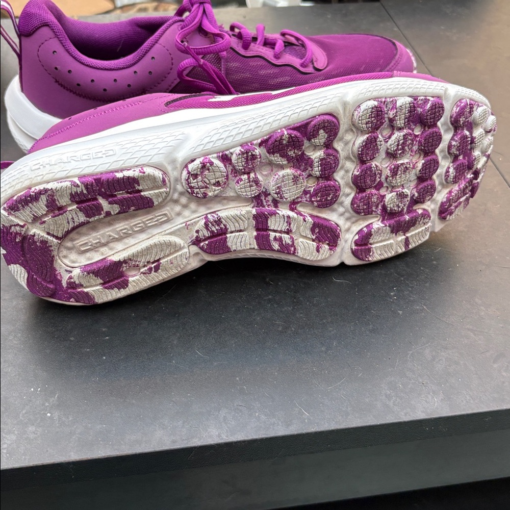 Under Armour Bright Purple Lightweight Running Shoes - Picture 6 of 7